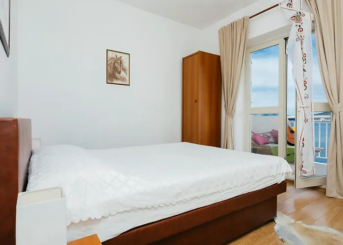 The View * دوبروفينك